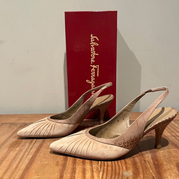 Salvatore Ferragamo Tan Slingback Heels - Picture 6 of 8